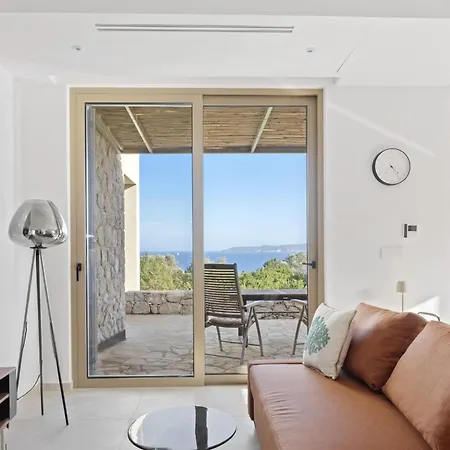Villa Thymari New Cocoon Of Privacy And Peace Évyiros